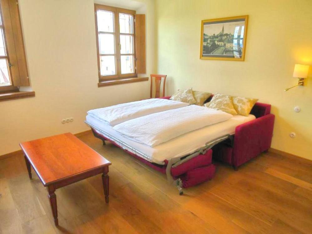 Ferienwohnung Am Blasturm Schwandorf in Bayern Room photo
